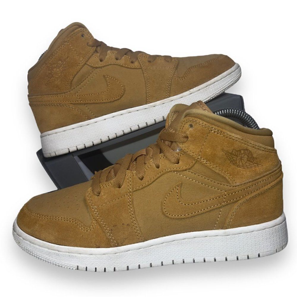 Air Jordan 1 Retro Mid GS 'Golden Harvest' 554725-725 Youth 6 Women's 7.5